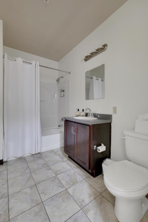 Apartment With King Bed In Downtown Louisville Exterior foto