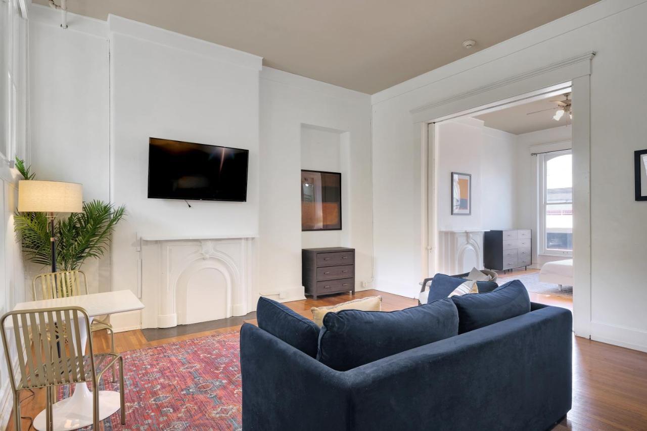 Apartment With King Bed In Downtown Louisville Exterior foto